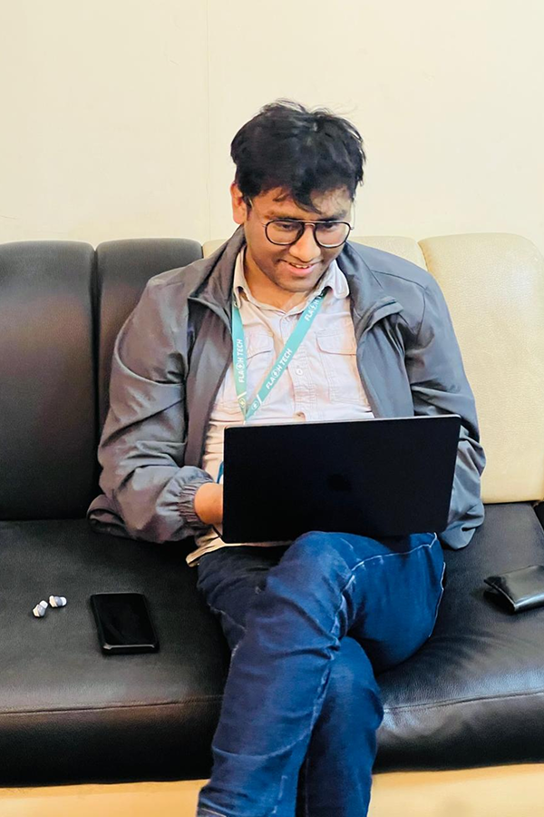 Hanslar Maharajan